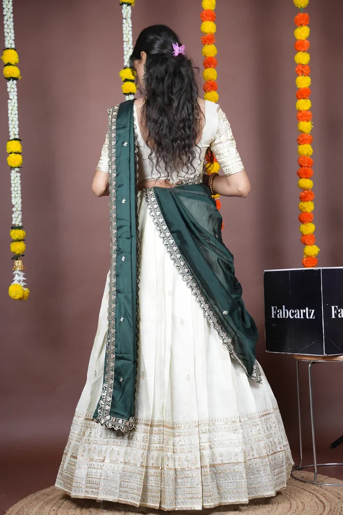 Women's Embroidered Half Saree with Blouse and Dupatta Aarohi kv - Image 2