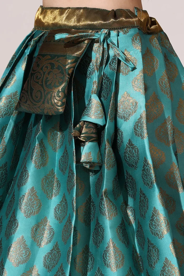 South Indian Festival Traditional Half Saree BIG AKKU - Image 9