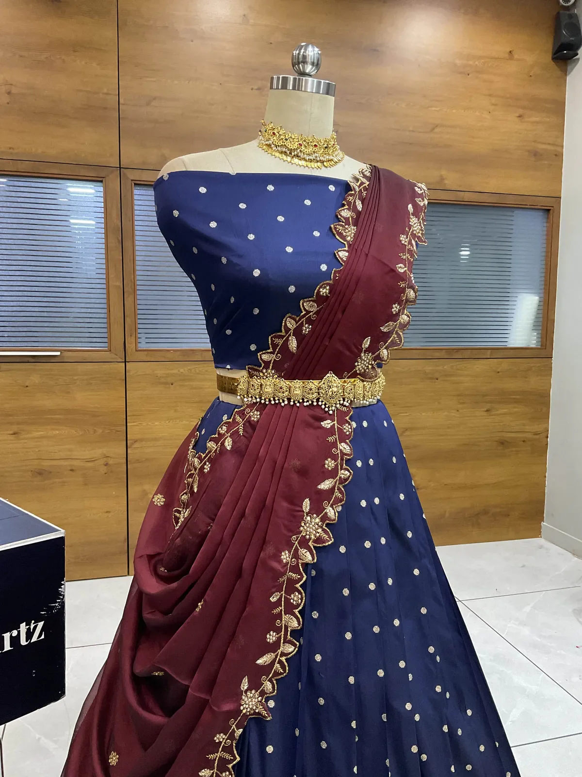 South Indian Festival Traditional Half Saree with Blouse & Embroidered Dupatta ButtiRango/Aroli - Image 3