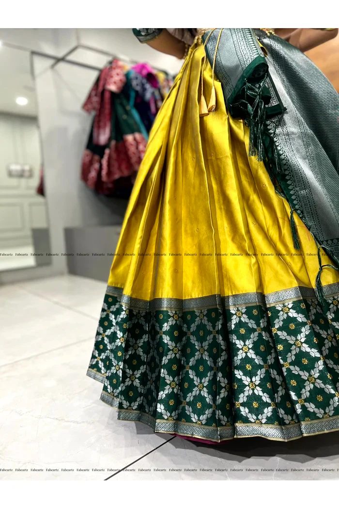 South Indian Festival Traditional Half Saree JanjalPAttu - Image 37