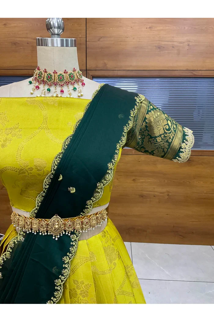 Women's Woven Design Half Saree with Embroidered Blouse and Dupatta Maalti - Image 24