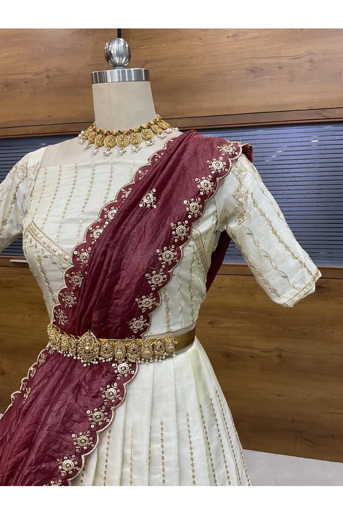 South Indian Festival Traditional Lehenga Choli Suneo - Image 14
