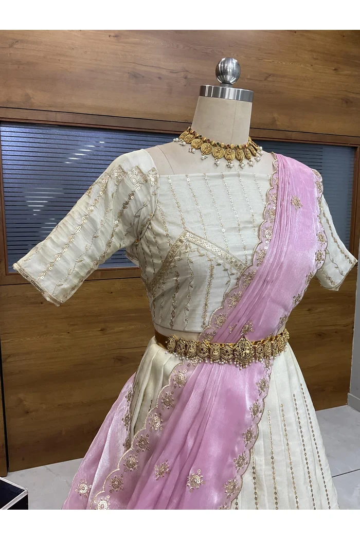 South Indian Festival Traditional Lehenga Choli Suneo - Image 24