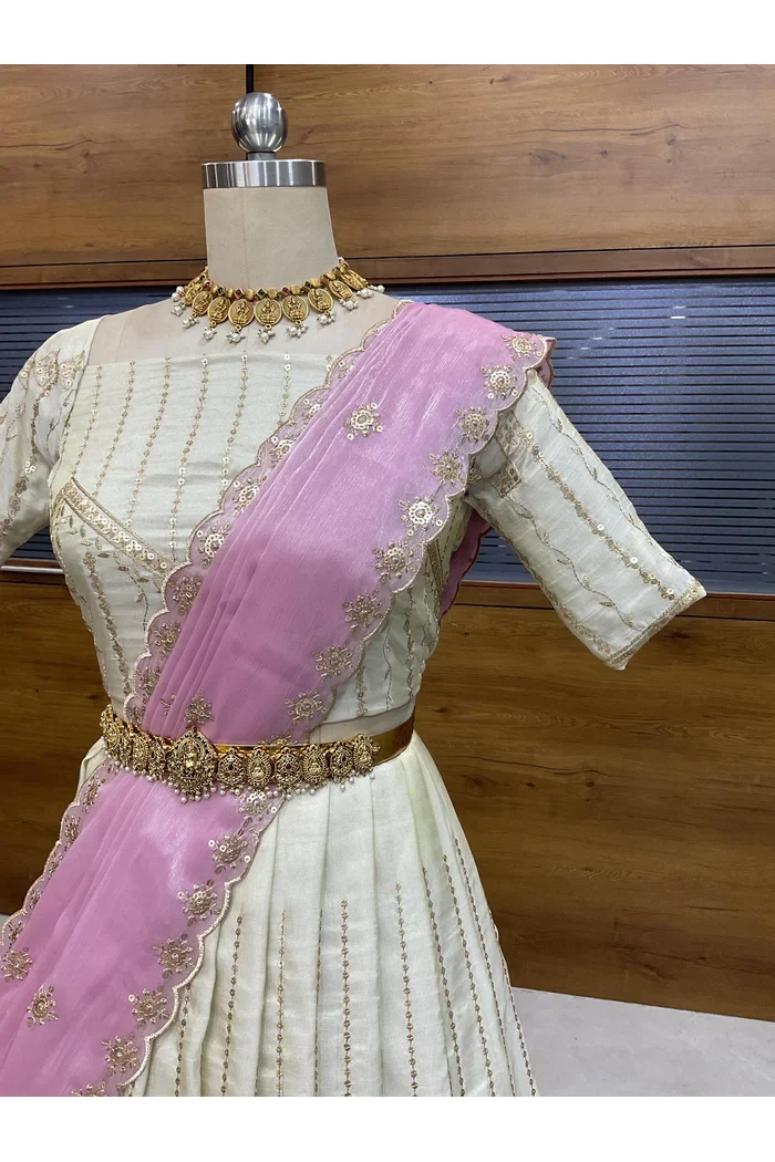 South Indian Festival Traditional Lehenga Choli Suneo - Image 25