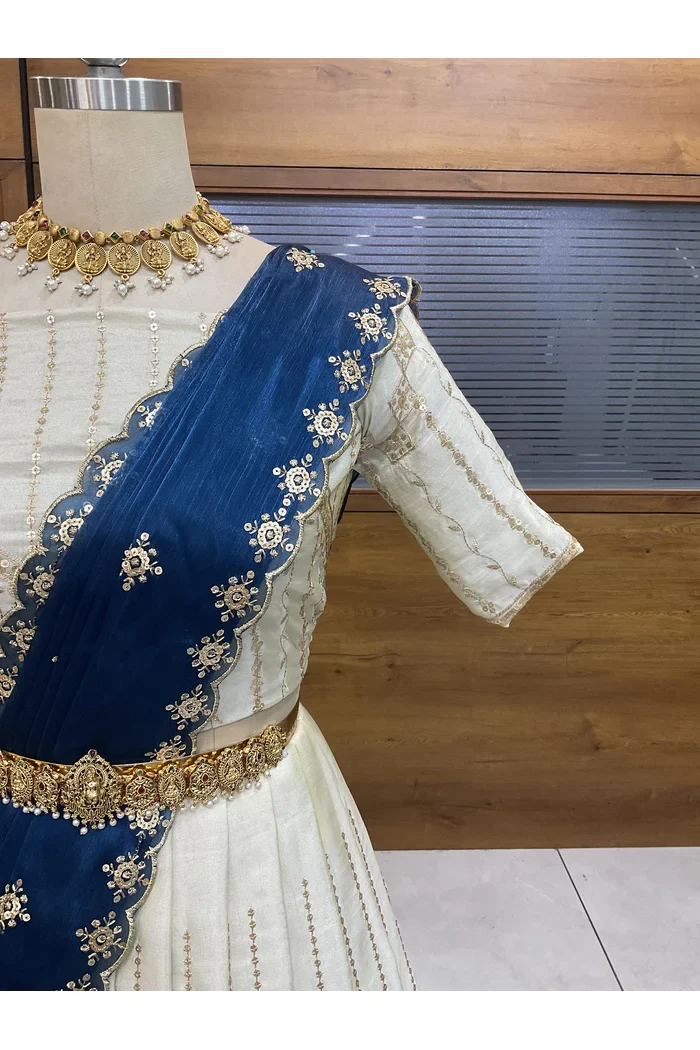 South Indian Festival Traditional Lehenga Choli Suneo - Image 31