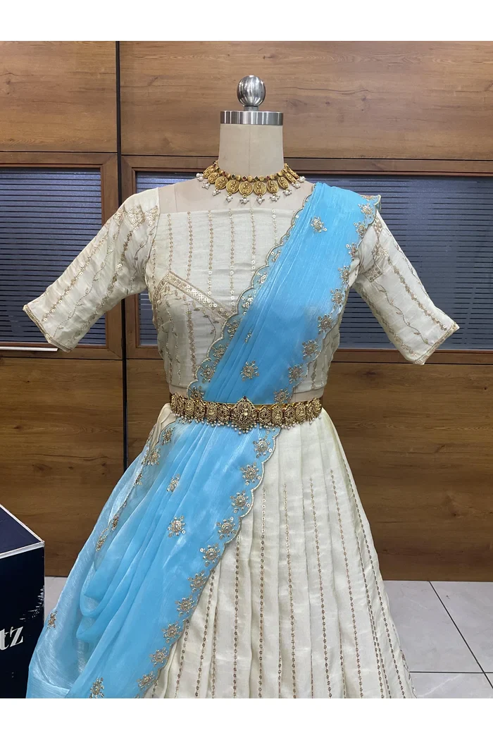 South Indian Festival Traditional Lehenga Choli Suneo - Image 40